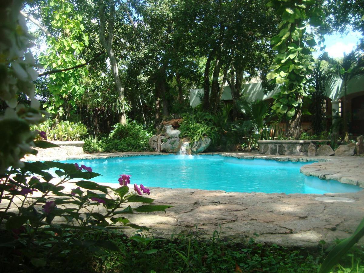 Casa Quetzal Hotel Valladolid  Exterior photo